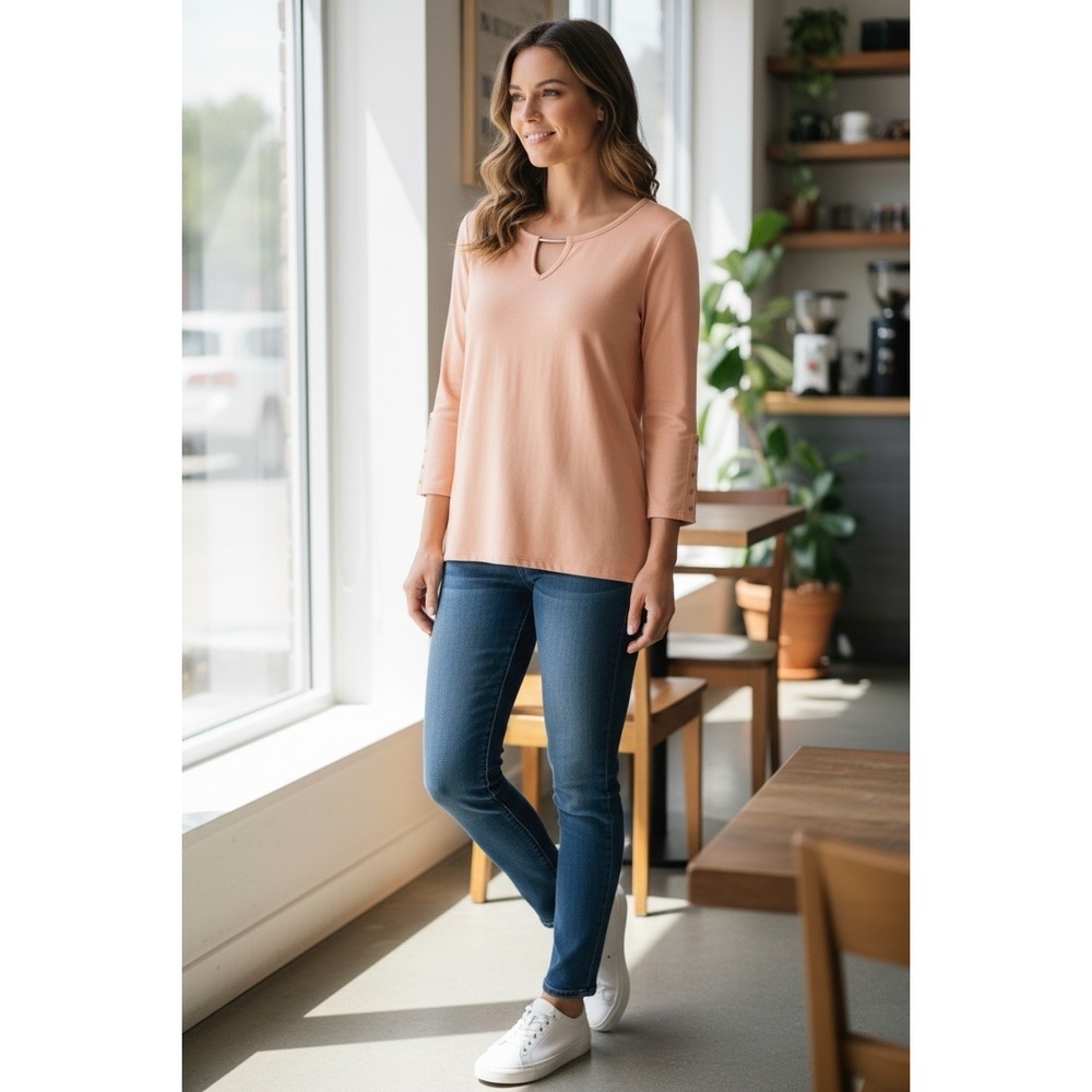 Chicos Women's Pullover Top Size 1 Peach Color With‎ Brass Details